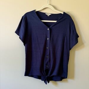 Weatherproof Vintage Blue Short Sleeve Button Down Shirt with tie front